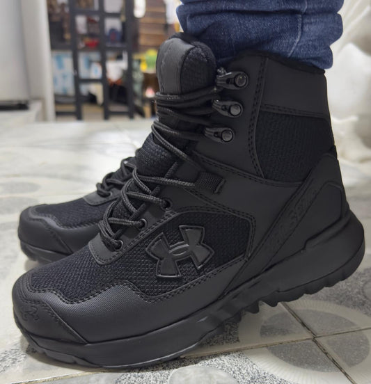 BOTA UNDER ARMOUR EVA LA # 1